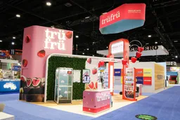 20x30 Inselstand booth design by Rise Exhibits